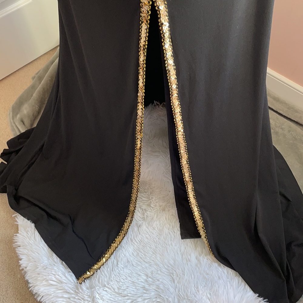 Formal gown - Picture 3 of 6